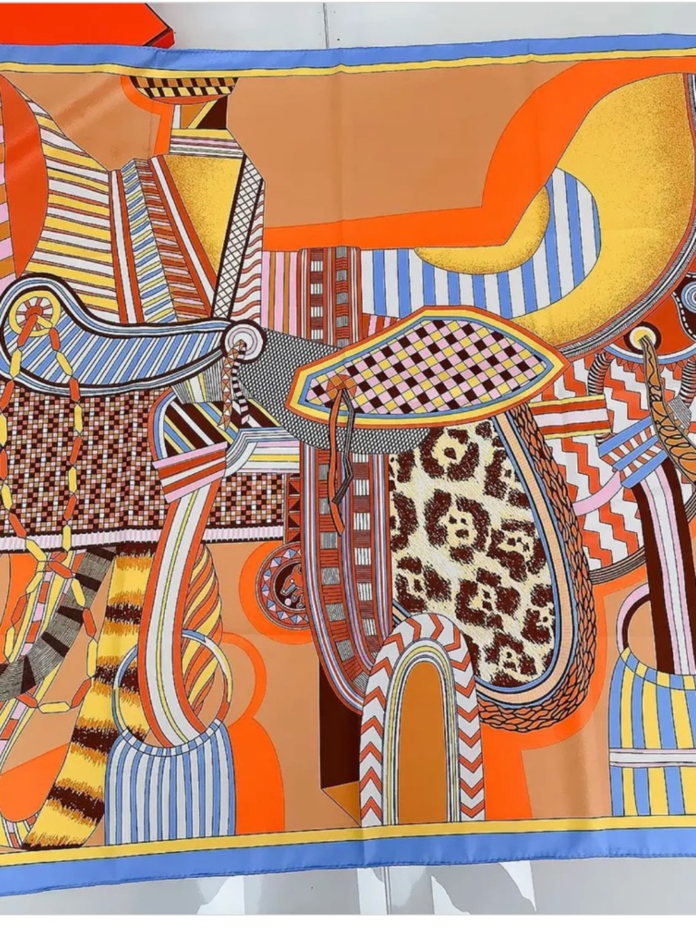 LA PARISIENNE Prestige Square 100% Silk Scarf